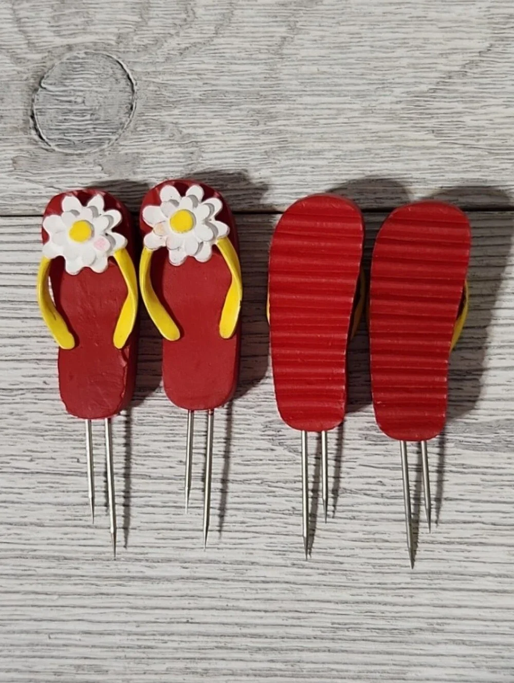 Set Of 12 Colorful Flip-Flop Corn-On-The-Cob Holders